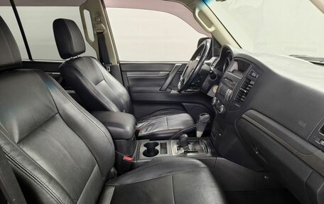 Mitsubishi Pajero IV, 2013 год, 1 780 000 рублей, 10 фотография