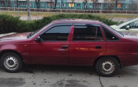 Daewoo Nexia I рестайлинг, 2010 год, 200 000 рублей, 2 фотография