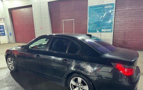 BMW 5 серия, 2005 год, 850 000 рублей, 4 фотография