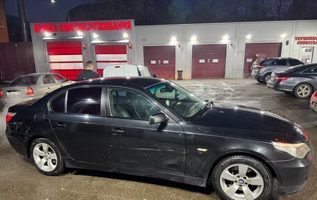 BMW 5 серия, 2005 год, 850 000 рублей, 3 фотография