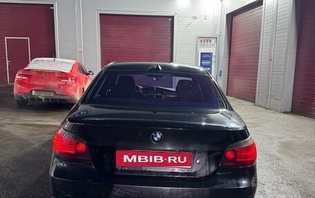 BMW 5 серия, 2005 год, 850 000 рублей, 2 фотография