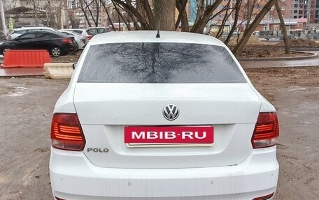 Volkswagen Polo VI (EU Market), 2016 год, 750 000 рублей, 6 фотография