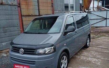 Volkswagen Caravelle T5, 2011 год, 1 750 000 рублей, 5 фотография