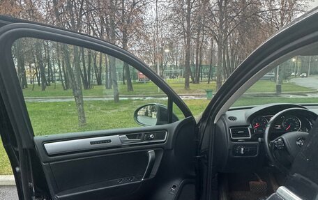 Volkswagen Touareg III, 2015 год, 2 600 000 рублей, 8 фотография