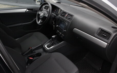 Volkswagen Jetta VI, 2013 год, 1 135 000 рублей, 5 фотография