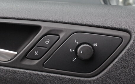 Volkswagen Jetta VI, 2013 год, 1 135 000 рублей, 15 фотография