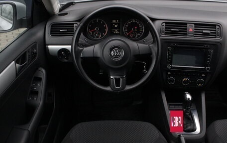 Volkswagen Jetta VI, 2013 год, 1 135 000 рублей, 8 фотография