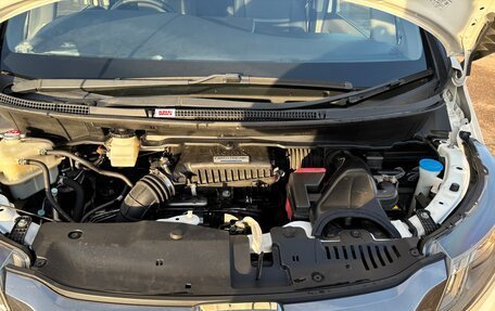 Honda Stepwgn IV, 2016 год, 1 870 000 рублей, 6 фотография