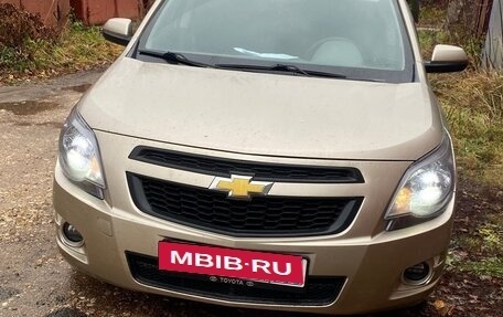 Chevrolet Cobalt II, 2013 год, 650 000 рублей, 1 фотография