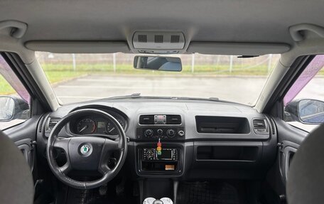 Skoda Fabia II, 2007 год, 390 000 рублей, 10 фотография