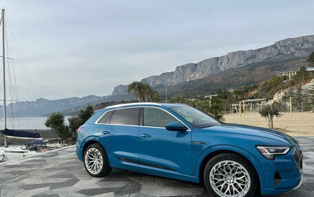 Audi e-tron I, 2019 год, 4 250 000 рублей, 4 фотография