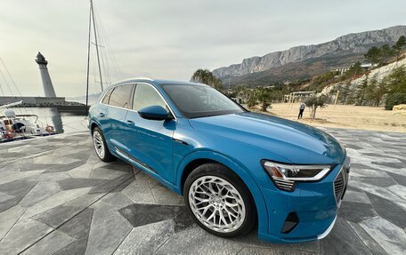 Audi e-tron I, 2019 год, 4 250 000 рублей, 9 фотография