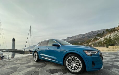 Audi e-tron I, 2019 год, 4 250 000 рублей, 11 фотография