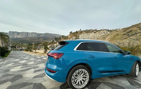 Audi e-tron I, 2019 год, 4 250 000 рублей, 12 фотография