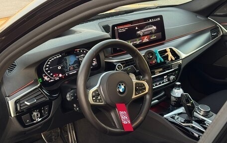 BMW 5 серия, 2020 год, 5 700 000 рублей, 13 фотография