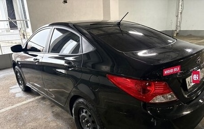 Hyundai Solaris II рестайлинг, 2011 год, 690 000 рублей, 1 фотография