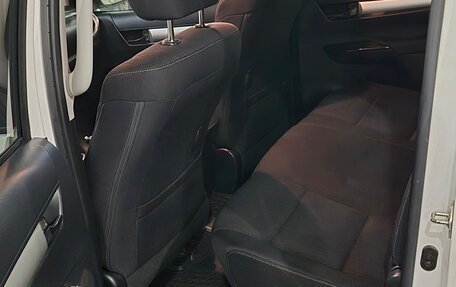 Toyota Hilux VIII, 2021 год, 3 400 000 рублей, 7 фотография