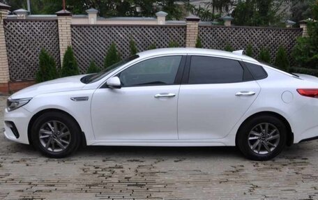 KIA Optima IV, 2018 год, 1 550 000 рублей, 10 фотография