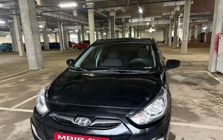 Hyundai Solaris II рестайлинг, 2011 год, 690 000 рублей, 7 фотография