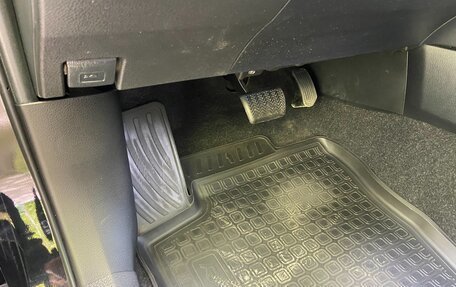 Toyota RAV4, 2019 год, 3 010 000 рублей, 3 фотография