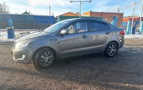 KIA Rio III рестайлинг, 2013 год, 520 000 рублей, 2 фотография