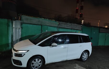 Citroen C4 Picasso II рестайлинг, 2018 год, 750 000 рублей, 2 фотография