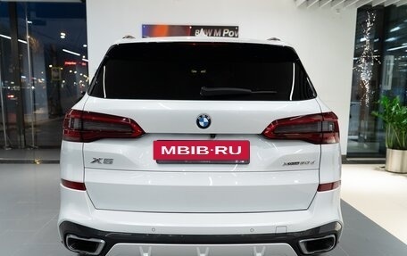 BMW X5, 2018 год, 6 300 000 рублей, 5 фотография