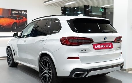 BMW X5, 2018 год, 6 300 000 рублей, 6 фотография