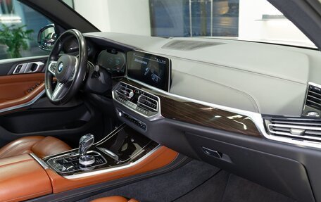 BMW X5, 2018 год, 6 300 000 рублей, 17 фотография