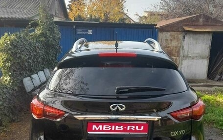 Infiniti QX70, 2013 год, 2 300 000 рублей, 1 фотография