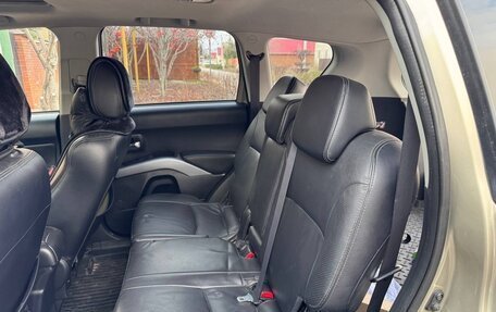 Mitsubishi Outlander III рестайлинг 3, 2008 год, 1 500 000 рублей, 6 фотография