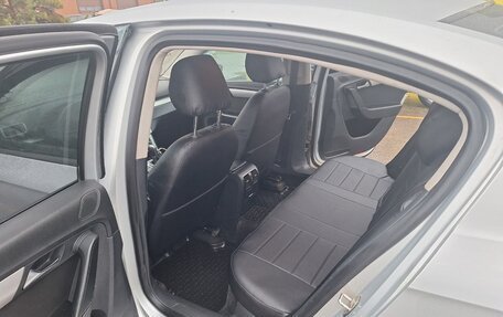 Volkswagen Passat B7, 2011 год, 870 000 рублей, 11 фотография