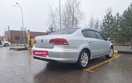 Volkswagen Passat B7, 2011 год, 870 000 рублей, 4 фотография