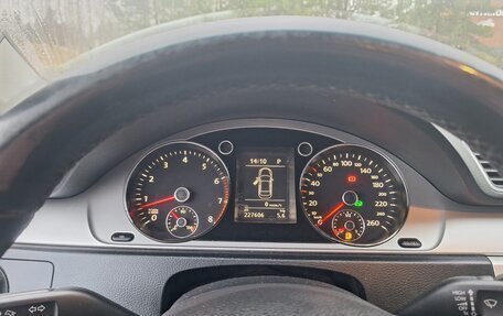 Volkswagen Passat B7, 2011 год, 870 000 рублей, 14 фотография