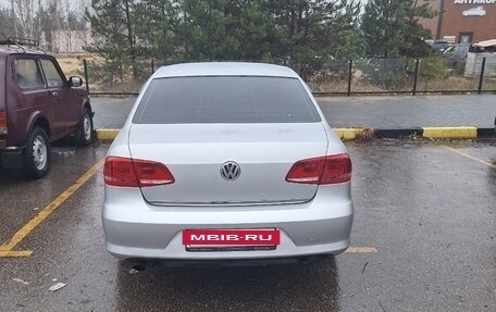 Volkswagen Passat B7, 2011 год, 870 000 рублей, 10 фотография