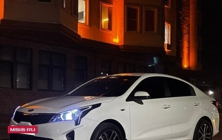 KIA Rio IV, 2020 год, 1 720 000 рублей, 2 фотография