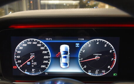 Mercedes-Benz E-Класс, 2019 год, 3 490 000 рублей, 18 фотография