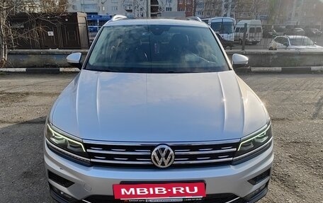 Volkswagen Tiguan II, 2019 год, 2 700 000 рублей, 14 фотография