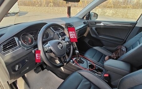 Volkswagen Tiguan II, 2019 год, 2 700 000 рублей, 12 фотография