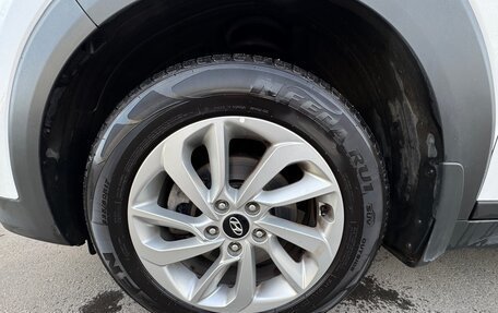 Hyundai Tucson III, 2018 год, 2 430 000 рублей, 5 фотография