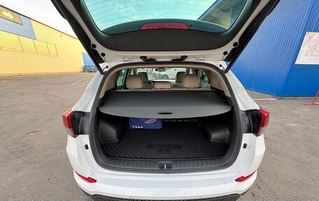 Hyundai Tucson III, 2018 год, 2 430 000 рублей, 9 фотография