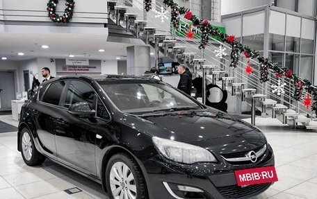 Opel Astra J, 2012 год, 899 000 рублей, 3 фотография