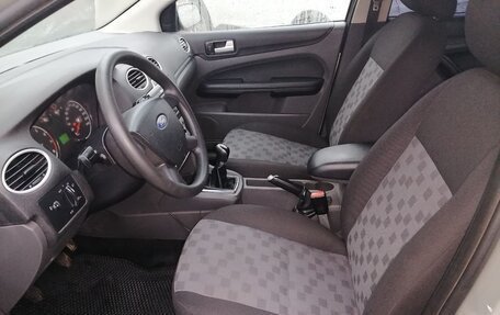 Ford Focus II рестайлинг, 2005 год, 370 000 рублей, 10 фотография