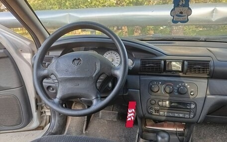 Dodge Stratus II, 2004 год, 300 000 рублей, 4 фотография