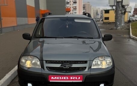 Chevrolet Niva I рестайлинг, 2009 год, 420 000 рублей, 6 фотография