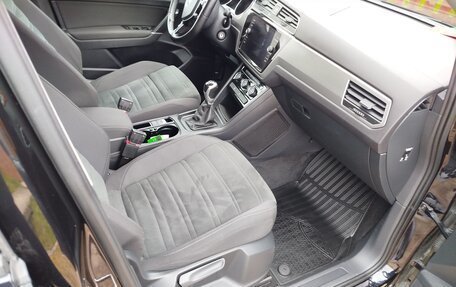 Volkswagen Touran III, 2020 год, 1 870 000 рублей, 9 фотография