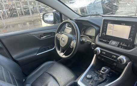 Toyota RAV4, 2021 год, 3 199 000 рублей, 3 фотография