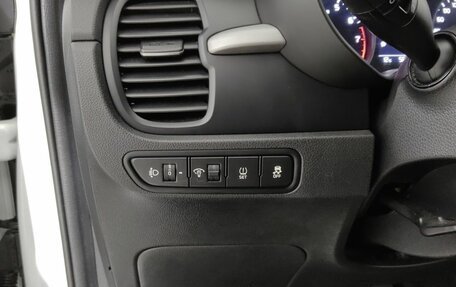 KIA Rio IV, 2017 год, 1 290 000 рублей, 10 фотография