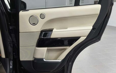 Land Rover Range Rover IV рестайлинг, 2013 год, 3 190 000 рублей, 23 фотография