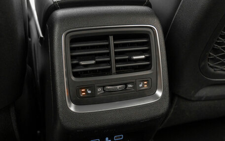 Geely Atlas, 2021 год, 1 890 000 рублей, 15 фотография